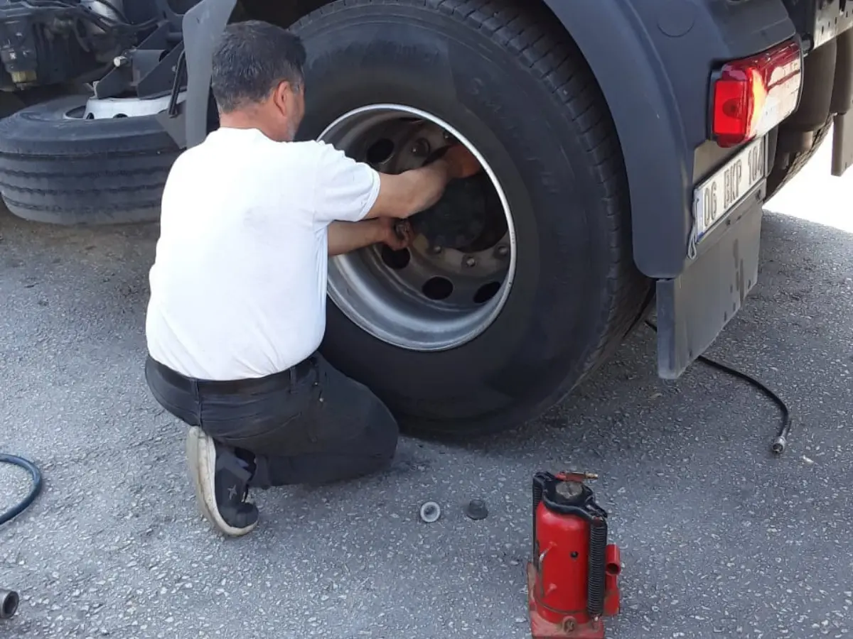 Şarkışla Oto Lastikçi